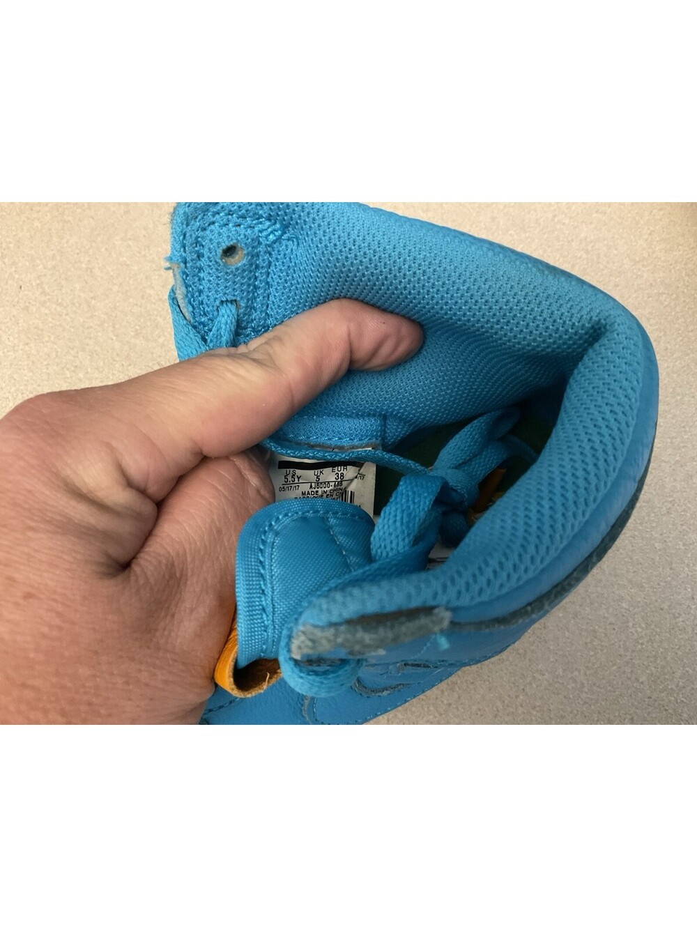 Youth’s Nike Air Jordan 1 Retro High OG G8RD Blue Lagoon GS Shoes. Size 5.5Y. - Picture 7 of 11